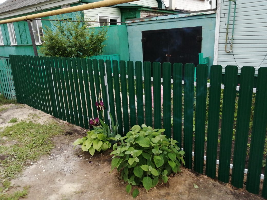 Комбинированный забор 25м штакетник и профлист, ворота, калитка фото8 в Сочи