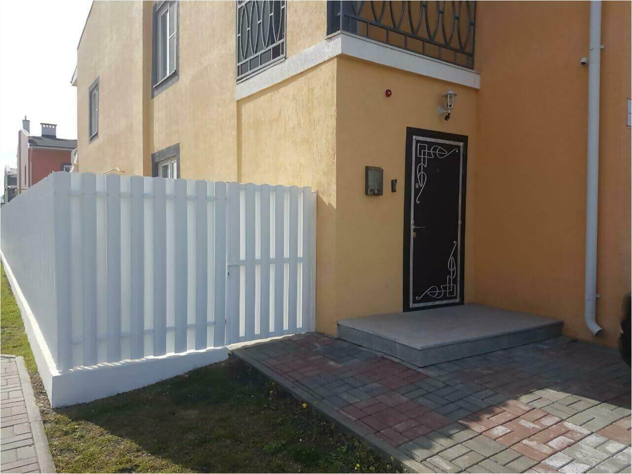 Забор из штакетника 70м фото2 в Сочи