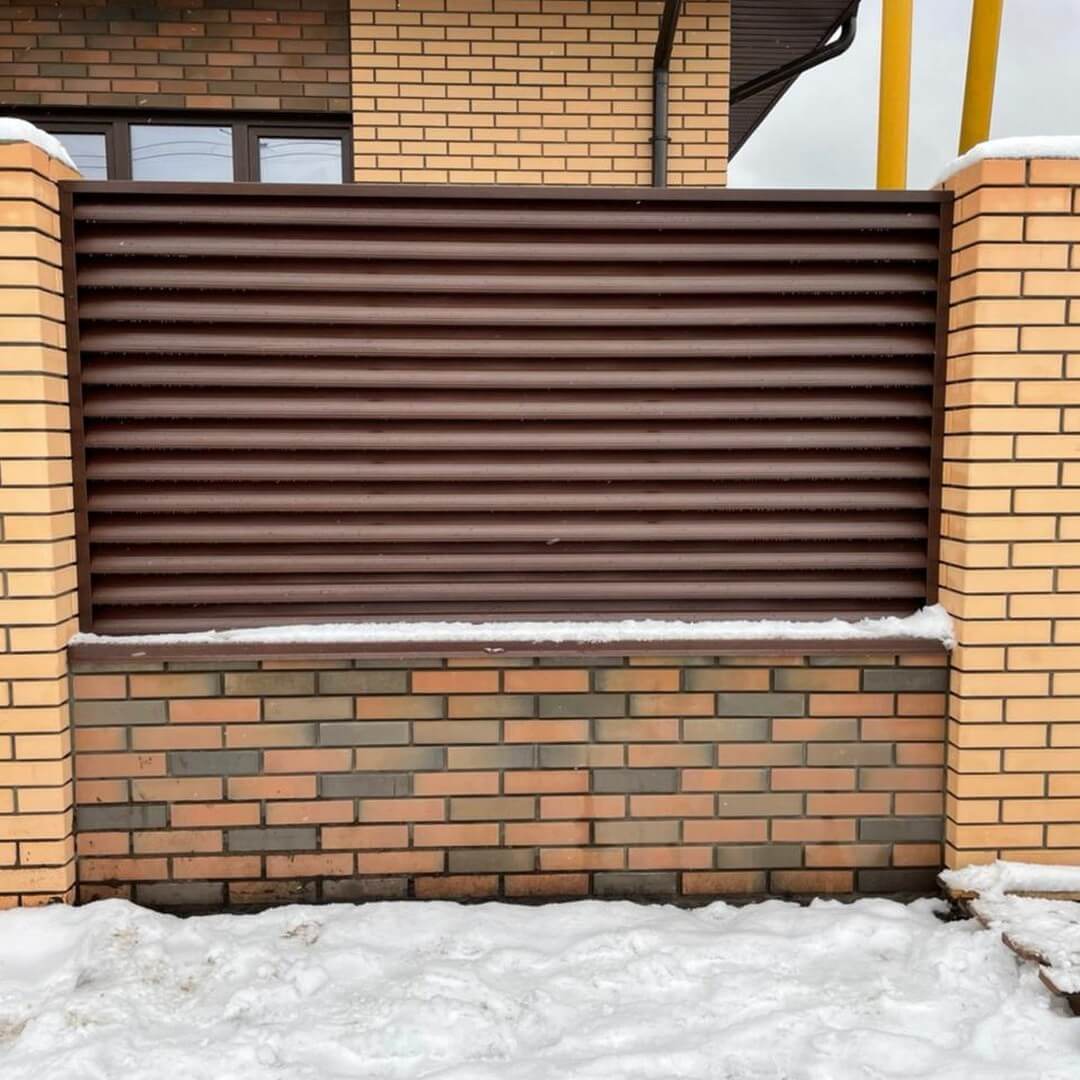 Забор-жалюзи ral8017/8017 шоколад двухсторонний фото6 в Сочи