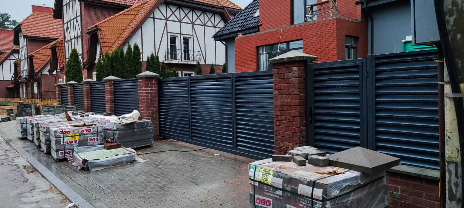 забор-жалюзи с ламелями эко-z ral7024 серый графит фото17 в Сочи