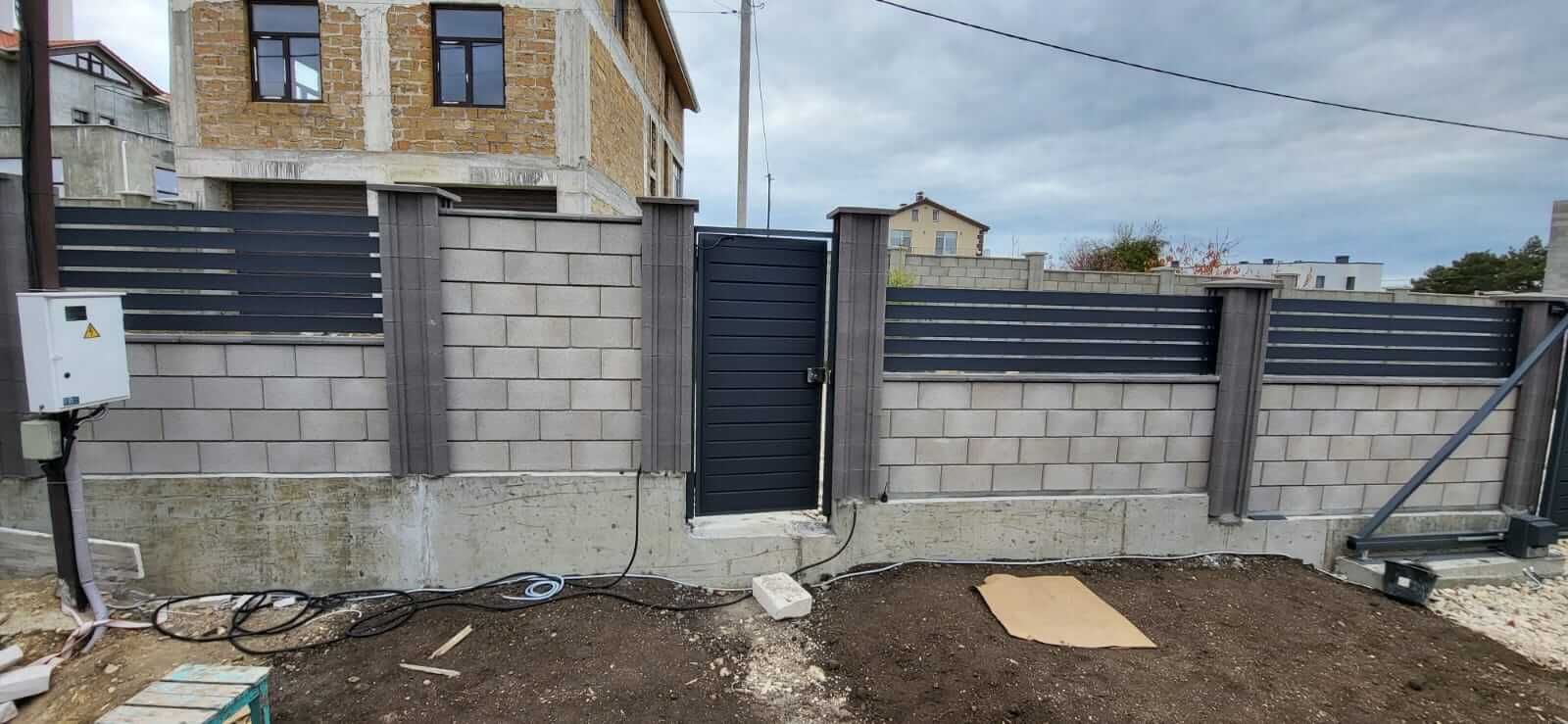 Забор-ранчо из металлопланкена 28м RAL7024 Серый Графит МАТТЕ фото 6 в Сочи