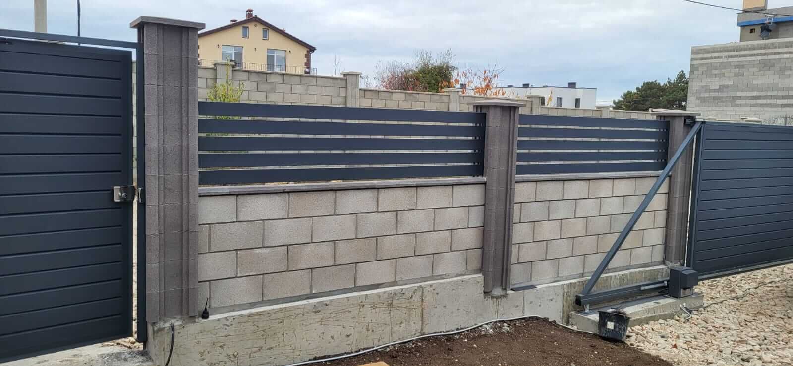 Забор-ранчо из металлопланкена 28м RAL7024 Серый Графит МАТТЕ в Сочи