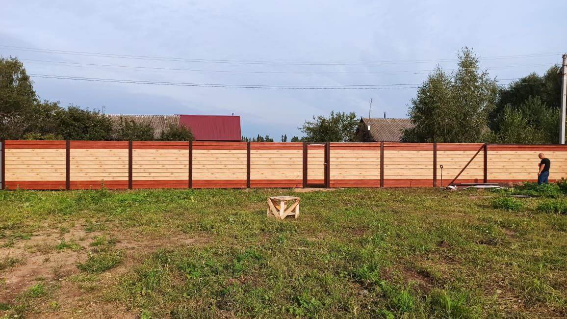 Забор из металлосайдинга Евро-Брус 34м Клен Светлый (SteelArt) + Темное Дерево (Printech) фото 2 в Сочи
