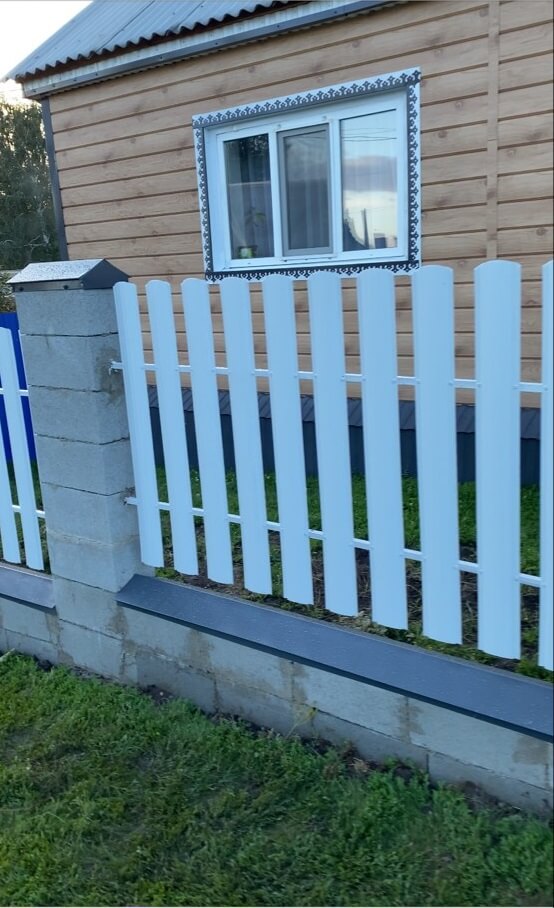 Забор из евроштакетника 16м RAL9003/9003 Белый двусторонний фото 2 в Сочи