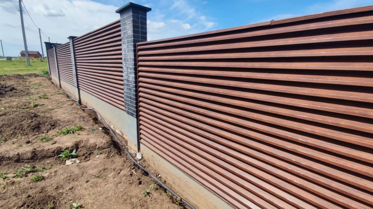 Забор-жалюзи из ламелей 54м ЭКО-Z Античный Дуб (SteelArt) в Сочи