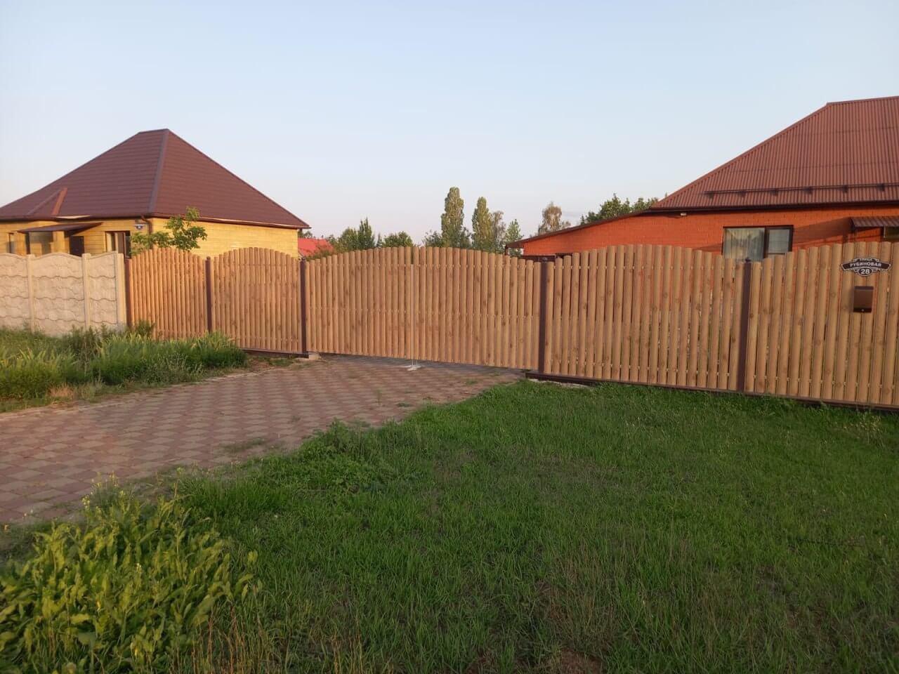 Забор из евроштакетника 24м Клен Светлый SteelArt фото 2 в Сочи
