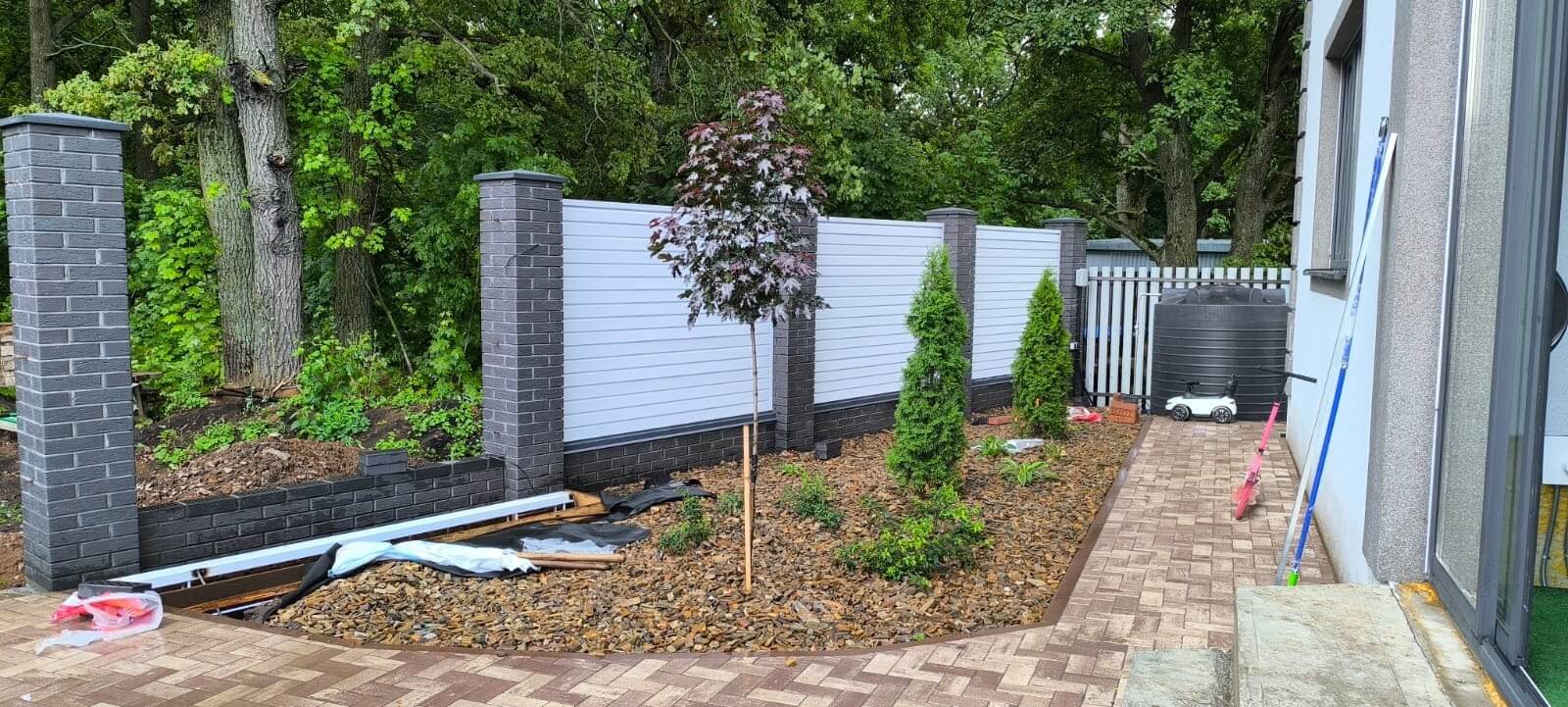 Забор-жалюзи из ламелей Хай-Тек 54м RAL9003 Белый фото 3 в Сочи